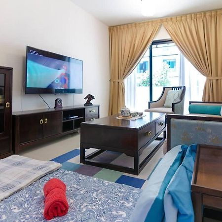 A Cozy & Comfy Suasana Suites In Джохор-Бару Экстерьер фото